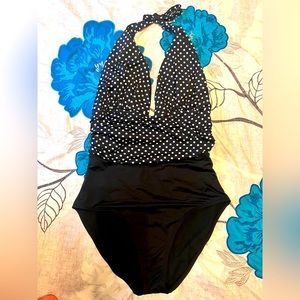 Old Navy Supercute Black & White Polka Dot Bathing Swim Suit Onepiece Size M